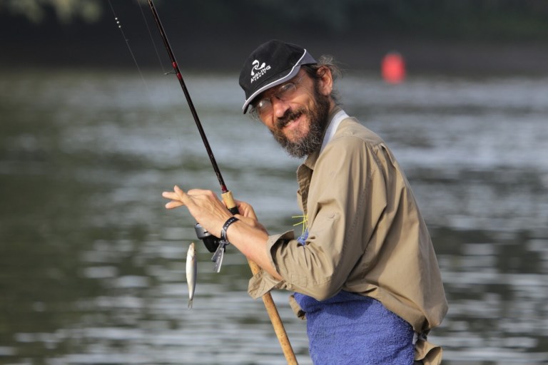 As well as bream there are some good shoals of dace and roach to target and both the Kew and Barnes sections